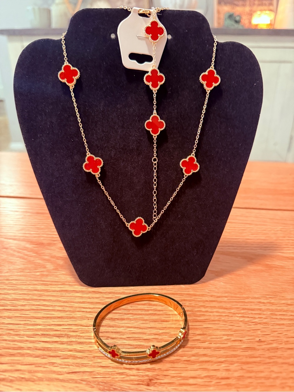 NEW 18K Gold Filled Red Clover Jewelry Set